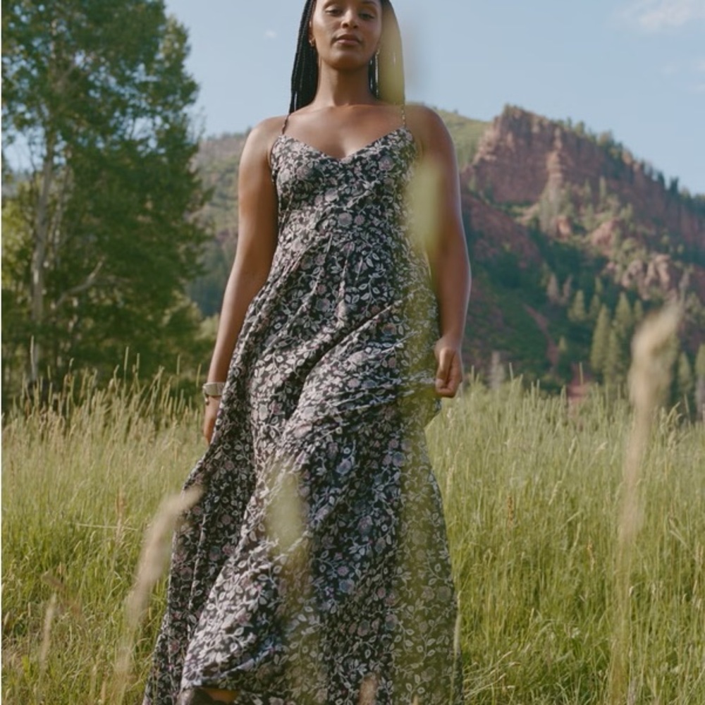 Abercrombie & Fitch Black Floral Midi Dress